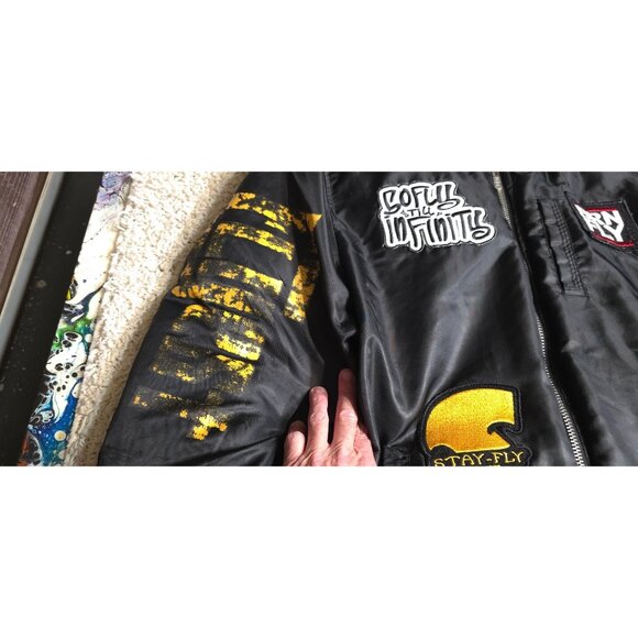 Born Fly Logo Puffer Jacket Size XL Reversible Black And White Flyest By Nature - Picture 7 of 15